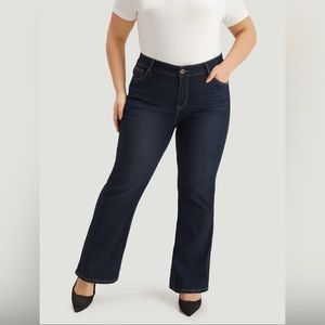 BloomChic Plain Bootcut Pocket Zipper Fly Jeans